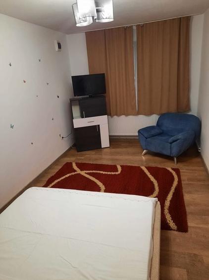 Casă cu 3 camere în Central