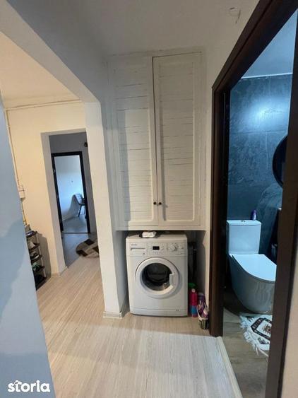 Apartament cu 3 camere în 1 Mai