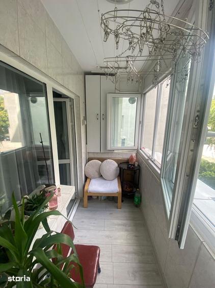 Apartament cu 3 camere în Baicului