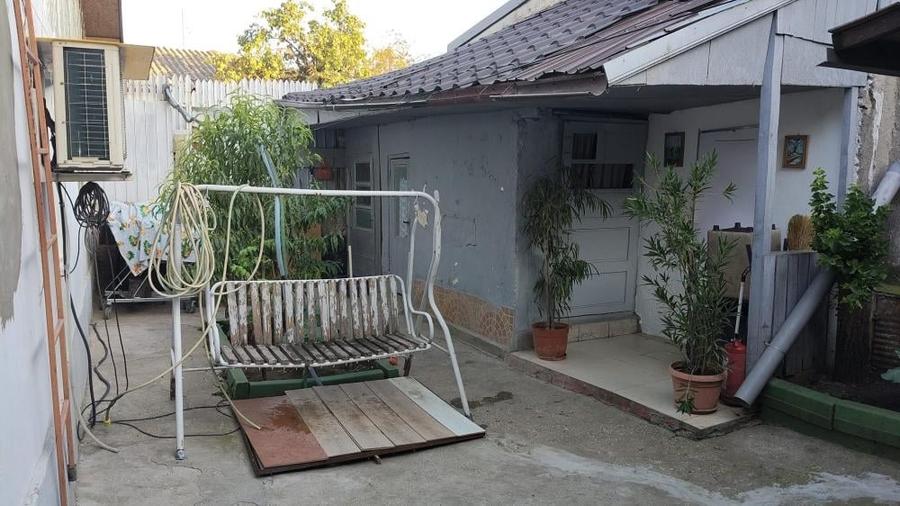 Casă individuală cu 3 camere cu Teren 238 Mp în Giurgiului