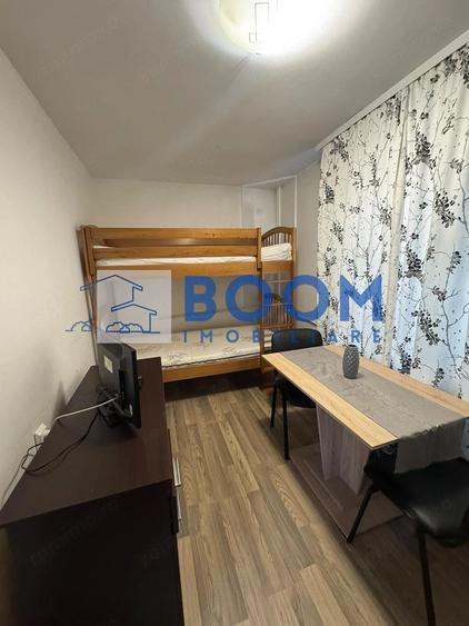Apartament cu 2 camere decomandat în Petrișor