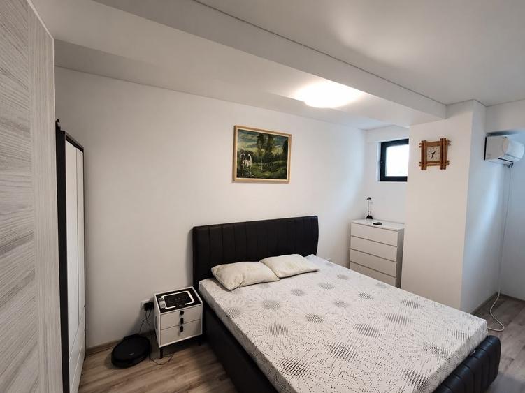 Apartament cu 2 camere decomandat, mobilat în Apărătorii Patriei