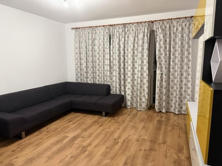 Apartament cu 2 camere decomandat în Sânpetru