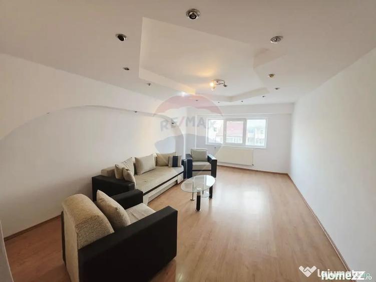 Apartament cu 2 camere decomandat în 1 Mai