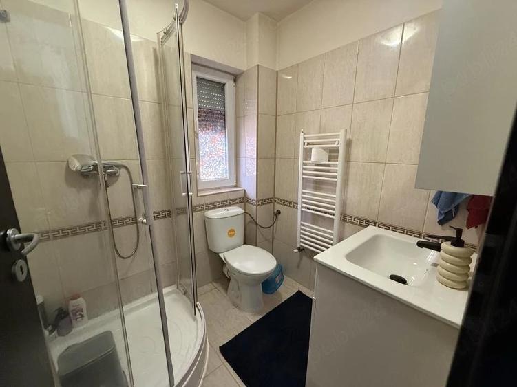 Apartament cu 3 camere decomandat în Sânandrei