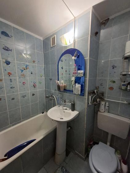 Apartament cu 2 camere semidecomandat în Valea Rosie