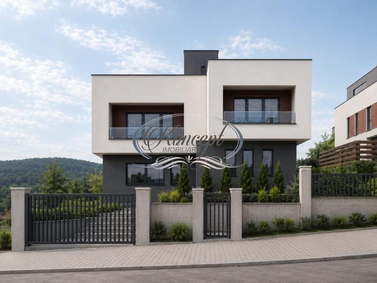 Duplex cu 4 camere cu Canalizare în Florești