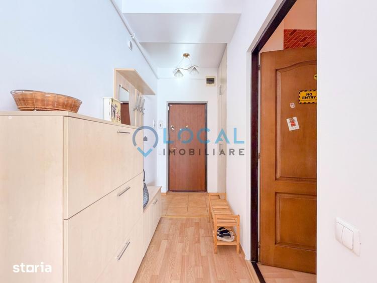 Apartament cu 2 camere semidecomandat, mobilat în Plopilor