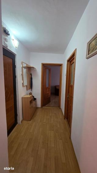 Energiei-Apartament 3 camere -DOAR PT. STUDENTI- 200E - 3