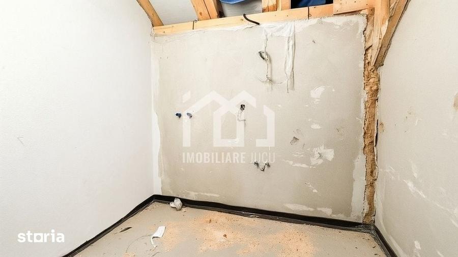 Casă cu 4 camere cu Teren 800 Mp în Jucu