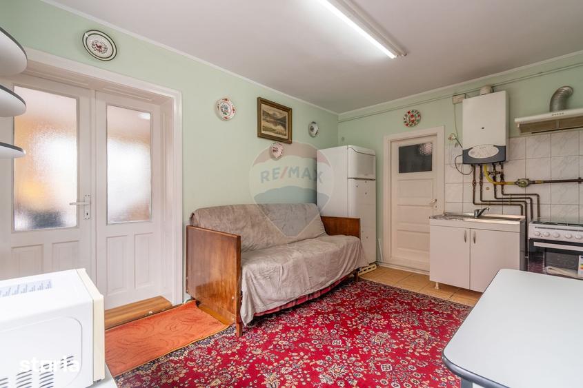 Casă cu 2 camere cu Teren 459 Mp în Dâmbul Rotund