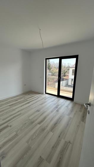 Apartament cu 3 camere în Găgeni