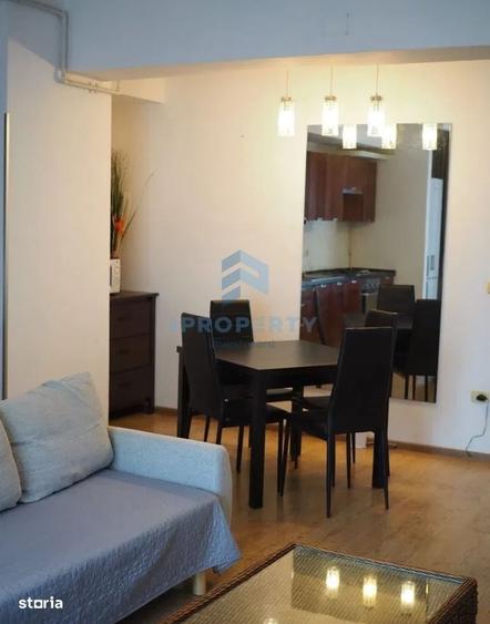 Apartament cu 2 camere în P-ța Alba Iulia