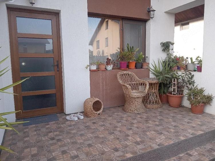 Casă cu Teren 250 Mp în Central