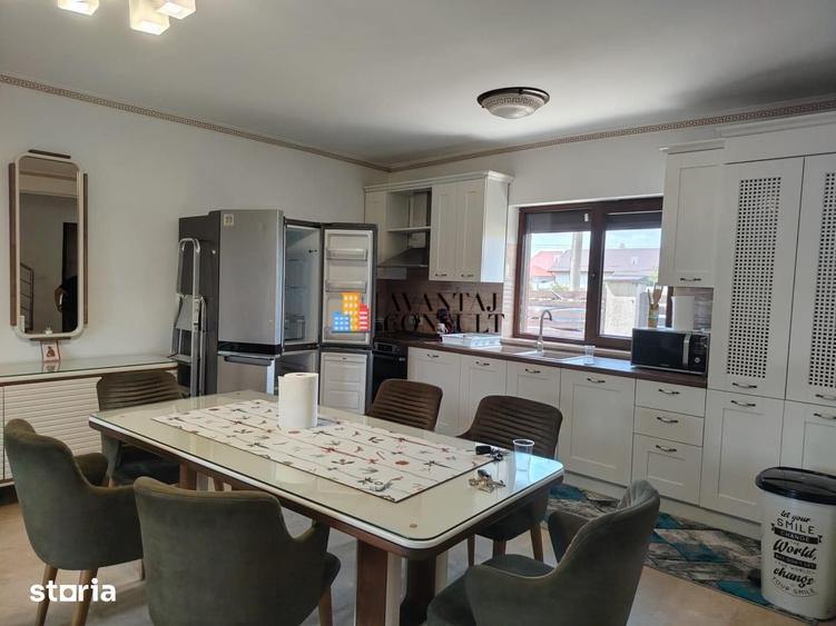 Casă cu 2 camere cu Teren 250 Mp în Central