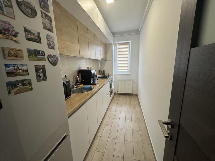 Apartament cu 2 camere decomandat, mobilat în Florești