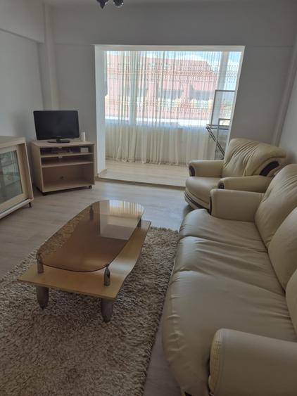 Apartament cu 2 camere în Decebal