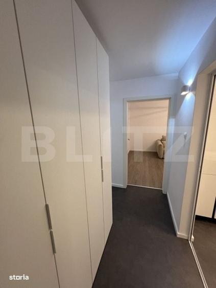 Apartament 3 camere, decomandat, parcare, zona UMF - 1