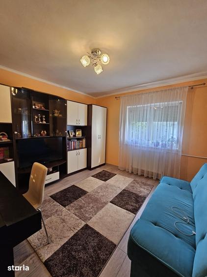 Apartament cu 2 camere decomandat în Sântandrei