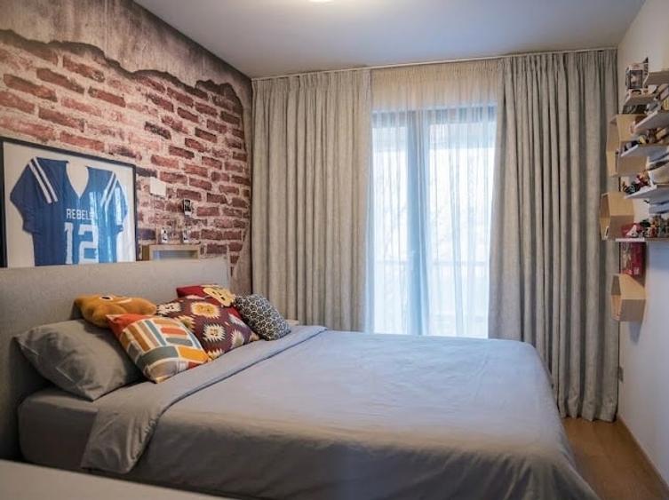 Apartament cu 4 camere decomandat în Băneasa