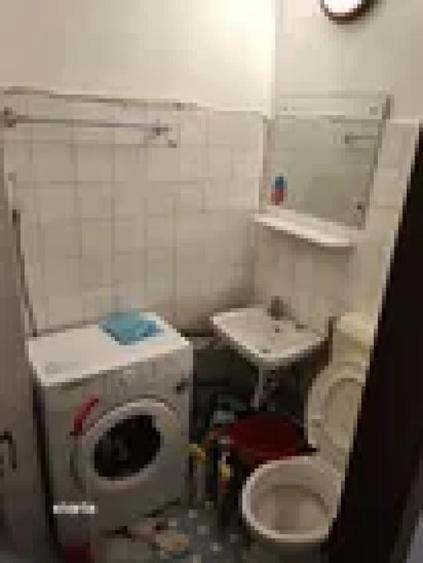 Apartament cu 3 camere în Mihai Bravu