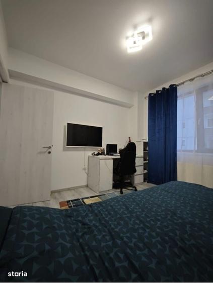 Apartament cu 3 camere semidecomandat în Găvana
