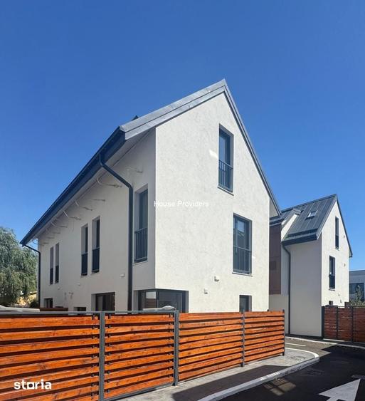 Casă cu 4 camere cu Teren 175 Mp în Străulești