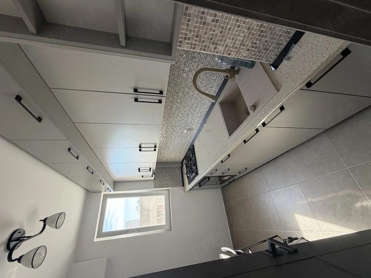 Apartament cu 2 camere decomandat în 1 Decembrie 1918