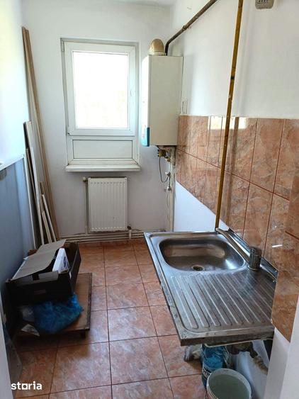 Apartament 2 camere, zona Apollo - 3