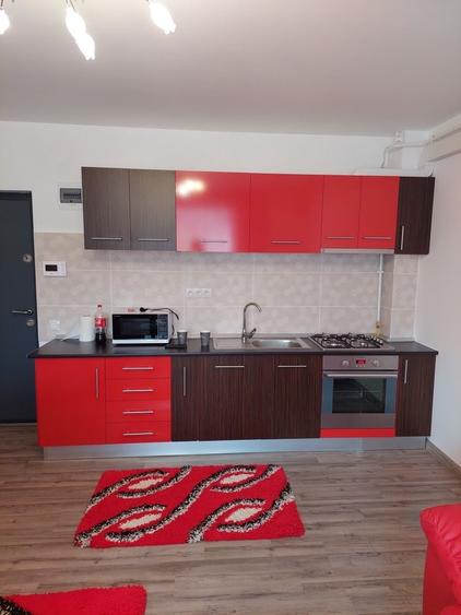 Apartament cu 2 camere semidecomandat în Florești