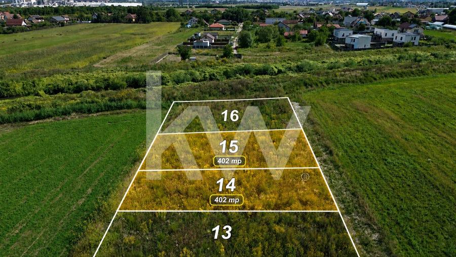 Teren agricol intravilan de 402 mp, în Stupini