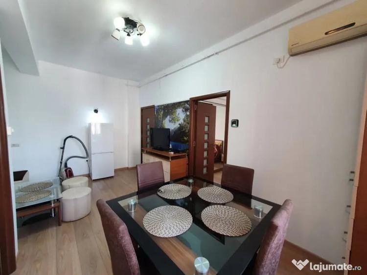 Apartament cu 2 camere semidecomandat în Universitate