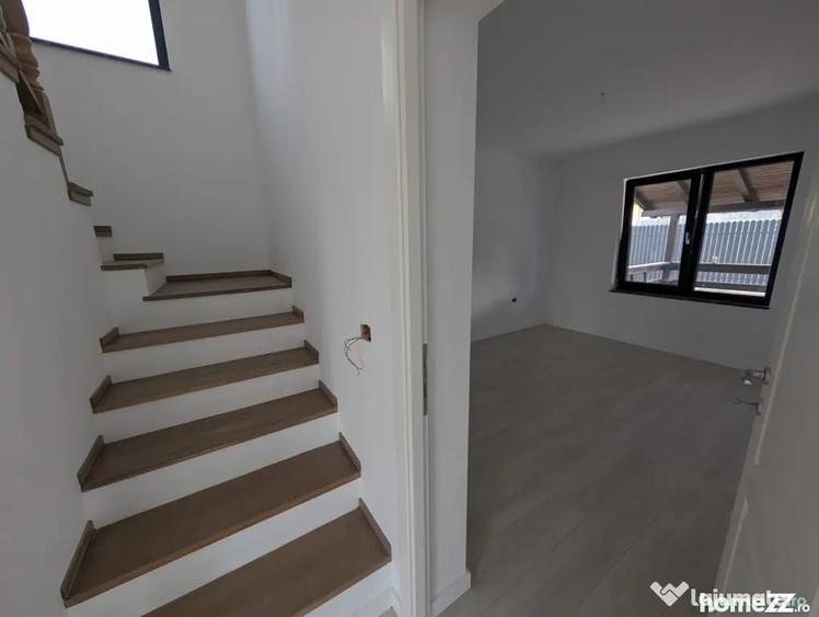 Casă cu 4 camere cu Teren 400 Mp în Hemeiuș
