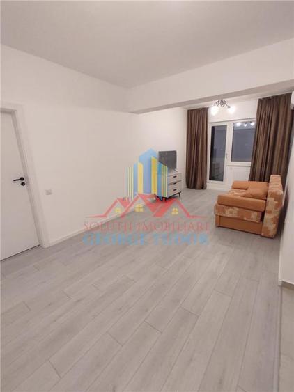 Apartament cu 2 camere decomandat, mobilat în Păcii