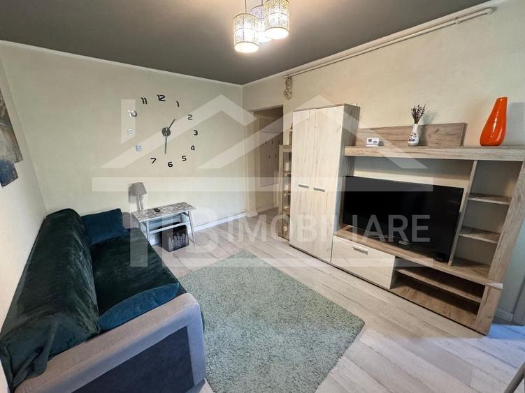 Apartament cu 2 camere semidecomandat în Dâmbu Pietros