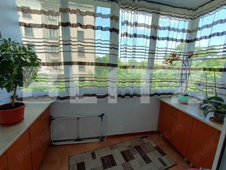 Apartament cu 2 camere semidecomandat în Gara de Nord