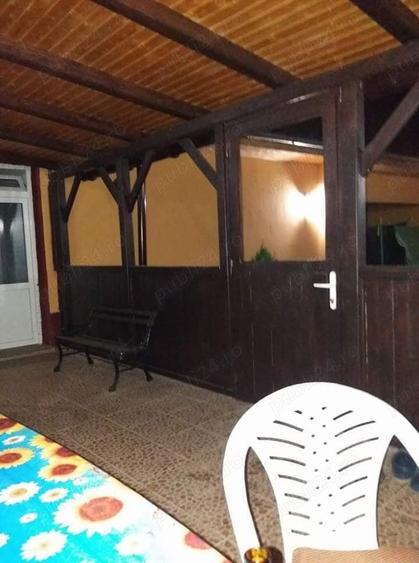 Casă cu 4 camere în Gârliște