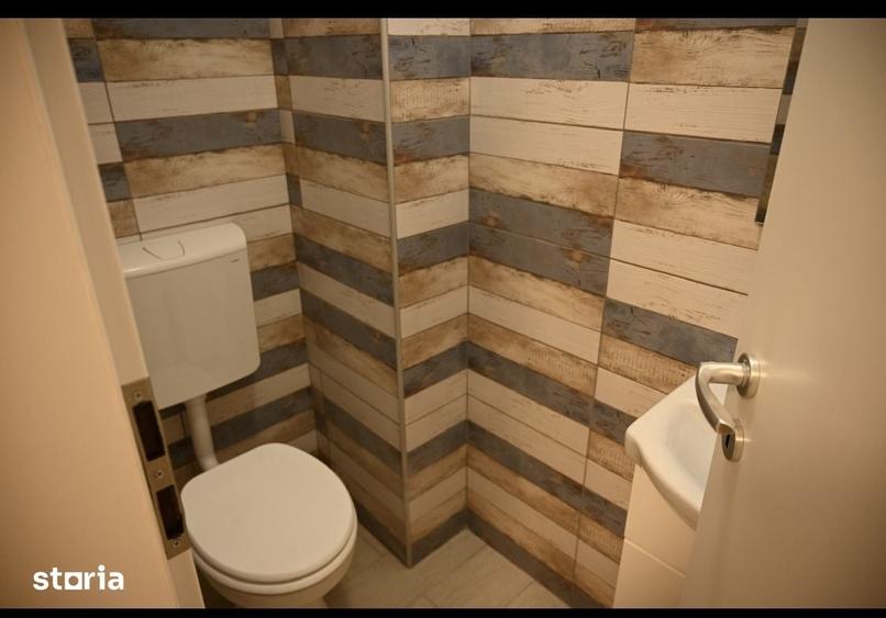Spațiu comercial, de 28 mp, în Central