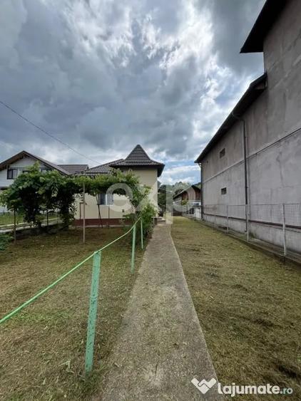 Casă cu 3 camere cu Teren 1140 Mp în Central