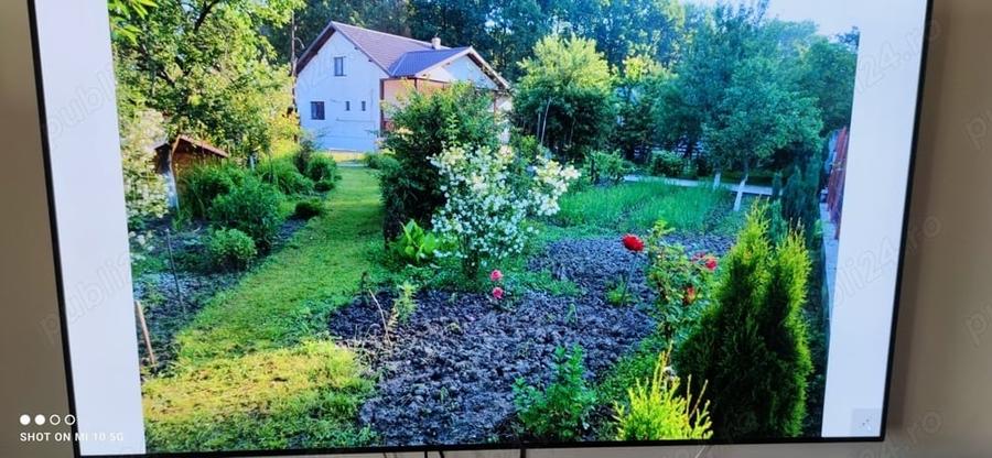 Casă cu 6 camere cu Teren 2500 Mp în Moreni