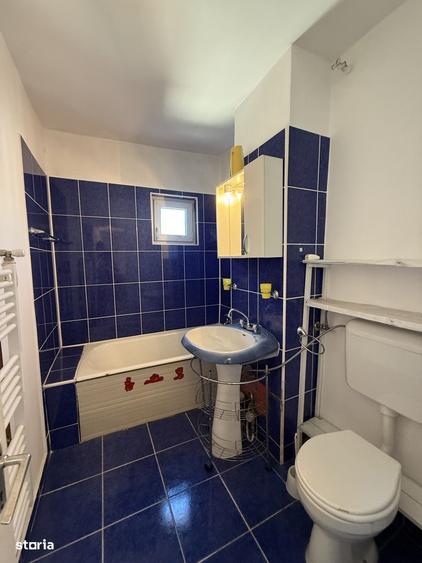 Apartament cu 2 camere decomandat în Complex Studențesc