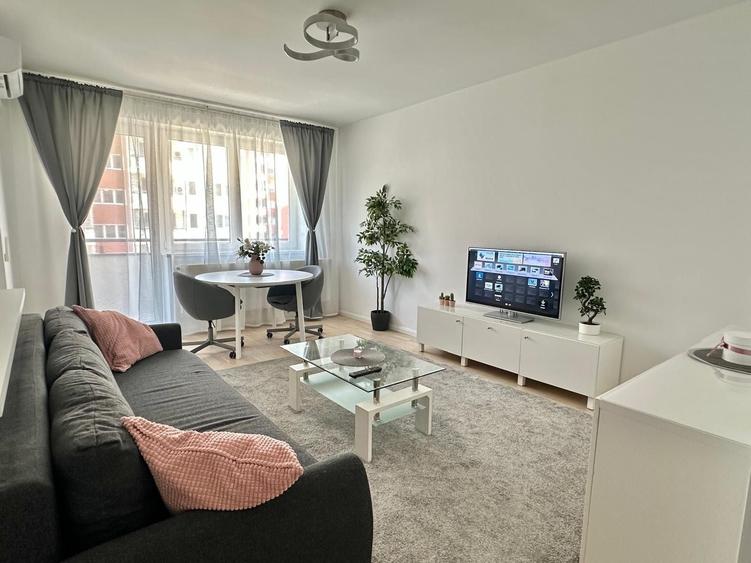 Apartament cu 2 camere semidecomandat în Dristor