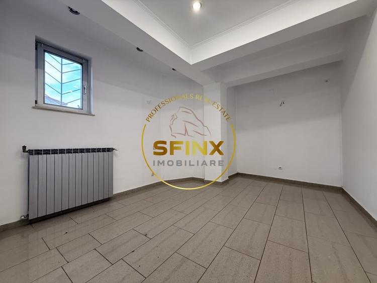 Apartament cu 4 camere decomandat în Dacia
