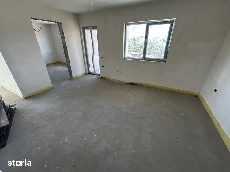 Casă cu 4 camere cu Teren 224 Mp în Sud