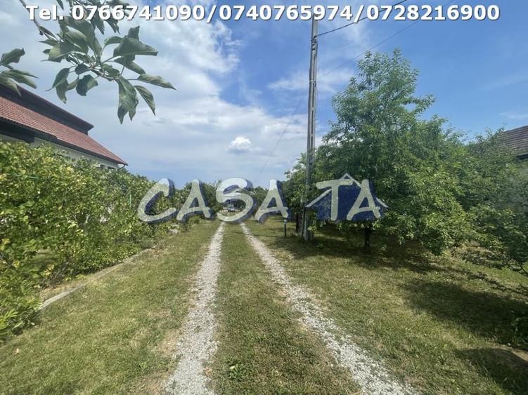 Casă individuală cu 4 camere cu Canalizare în Lelești