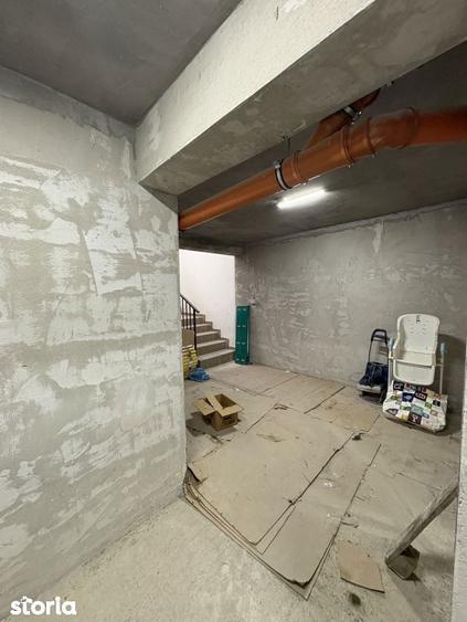 Spațiu comercial, de 215 mp, în Chiajna