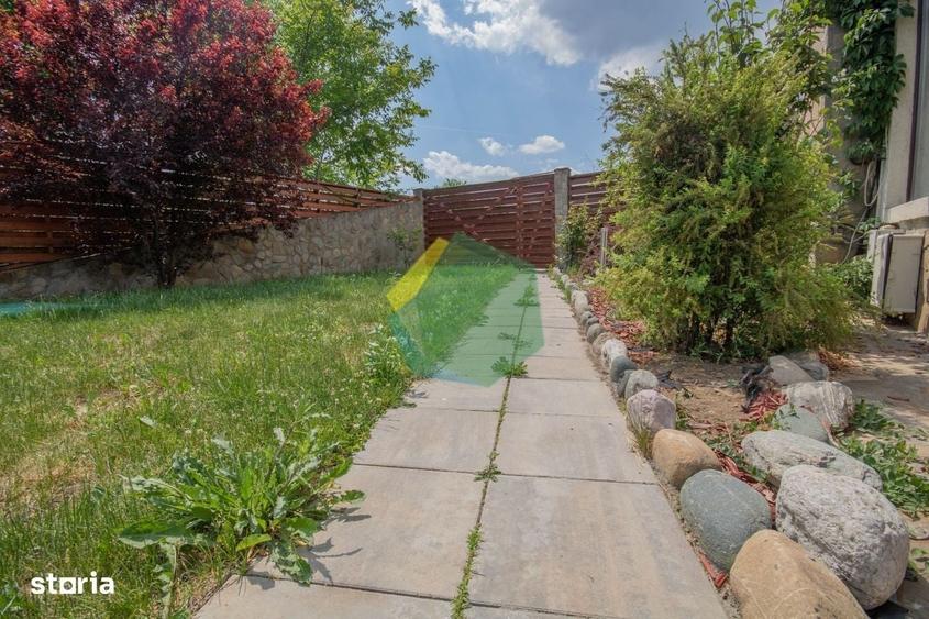 Casă cu 4 camere cu Teren 400 Mp în Ferme