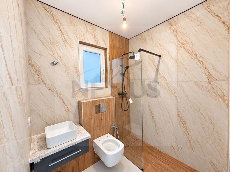 Casă individuală cu 4 camere cu Teren 430 Mp în Berceni