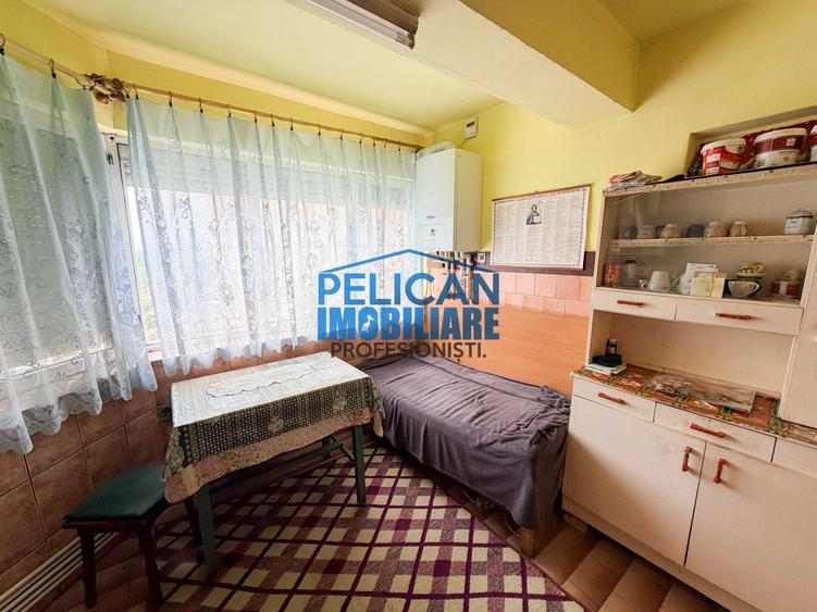 Apartament cu 2 camere decomandat în Spitalului