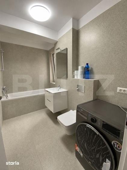 Apartament cu 3 camere semidecomandat în Obcini